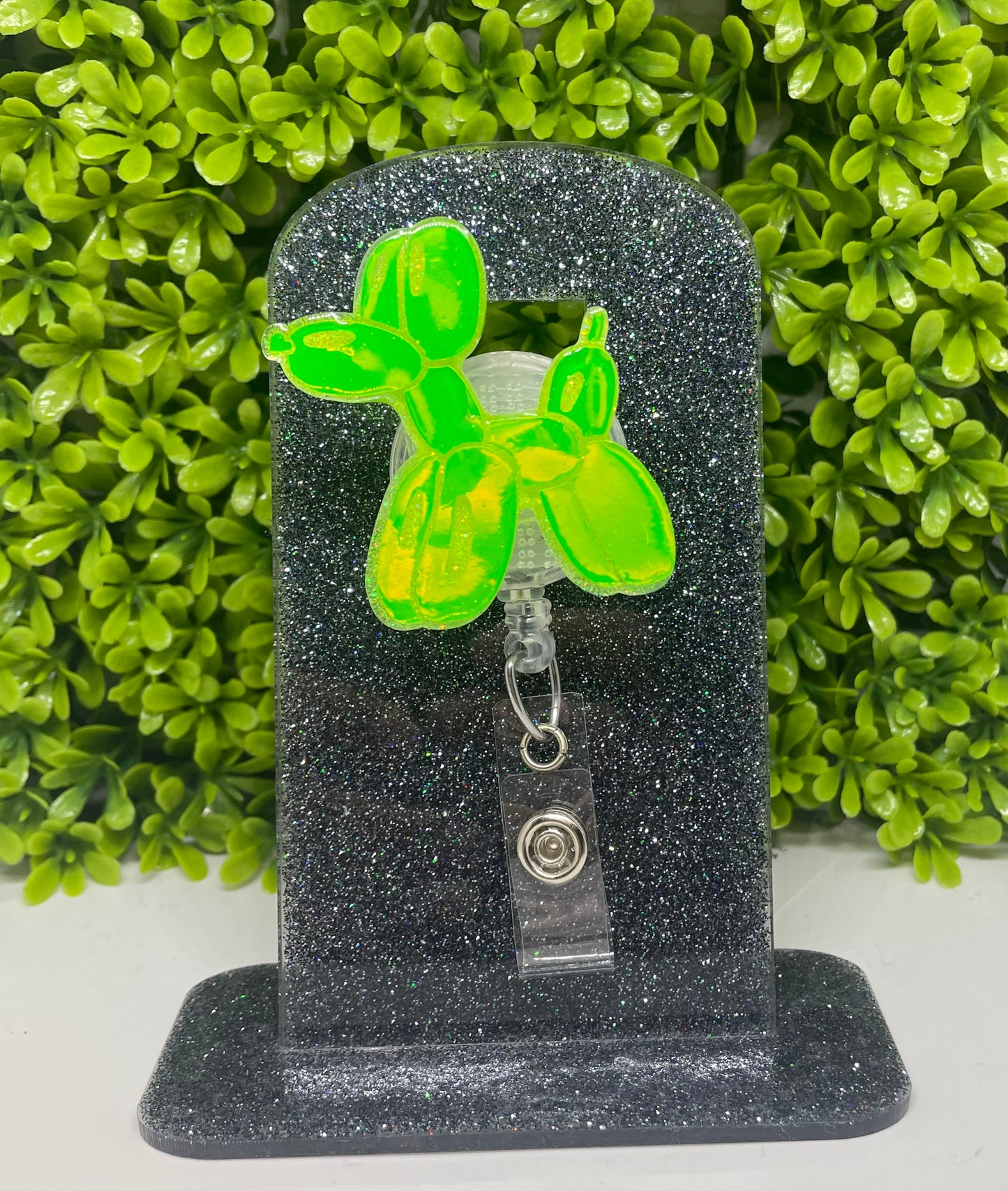 Balloon dog badge reel