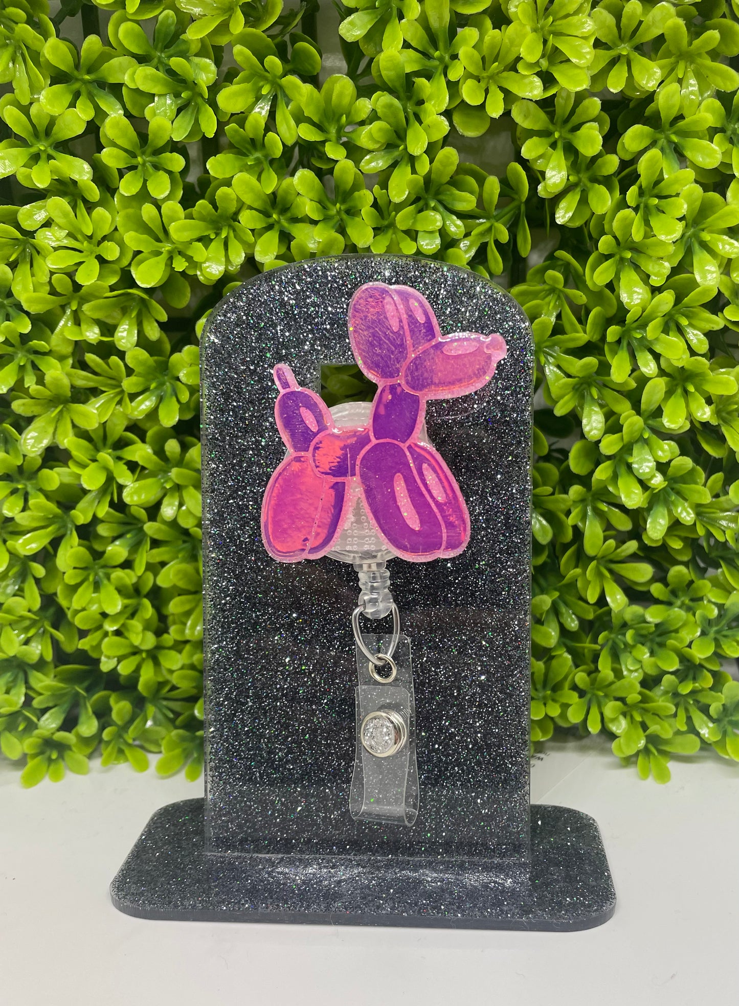 Balloon dog badge reel