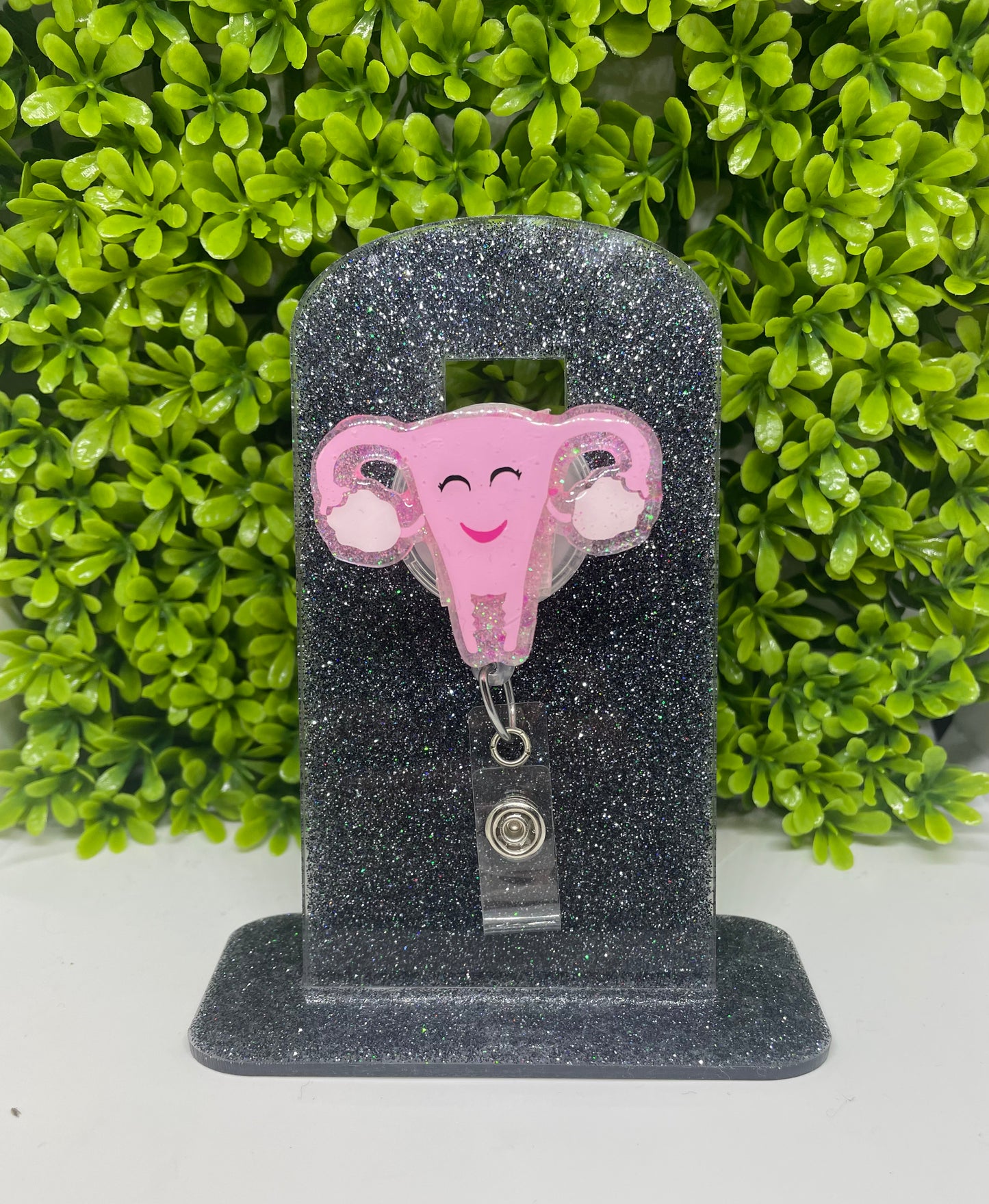 Uterus badge reel