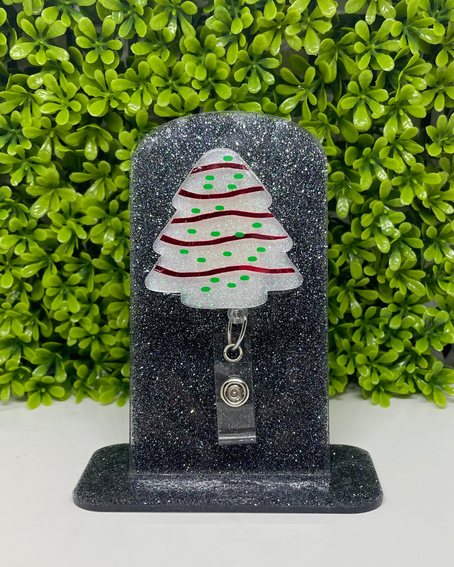 Christmas tree cake badge reel