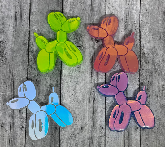 Balloon dog badge reel